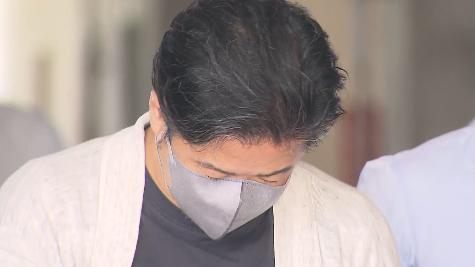 【詐欺】「目が覚めたら5本歯がなくなった」“詐欺インプラント”被害者語る手口…被害総額1億円超か　高橋仁一容疑者（58）の歯科医院約17億円の負債抱え破産“自転車操業”か